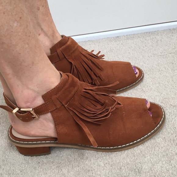 Tan suede tassel shoes size 37 - Picture 6 of 16